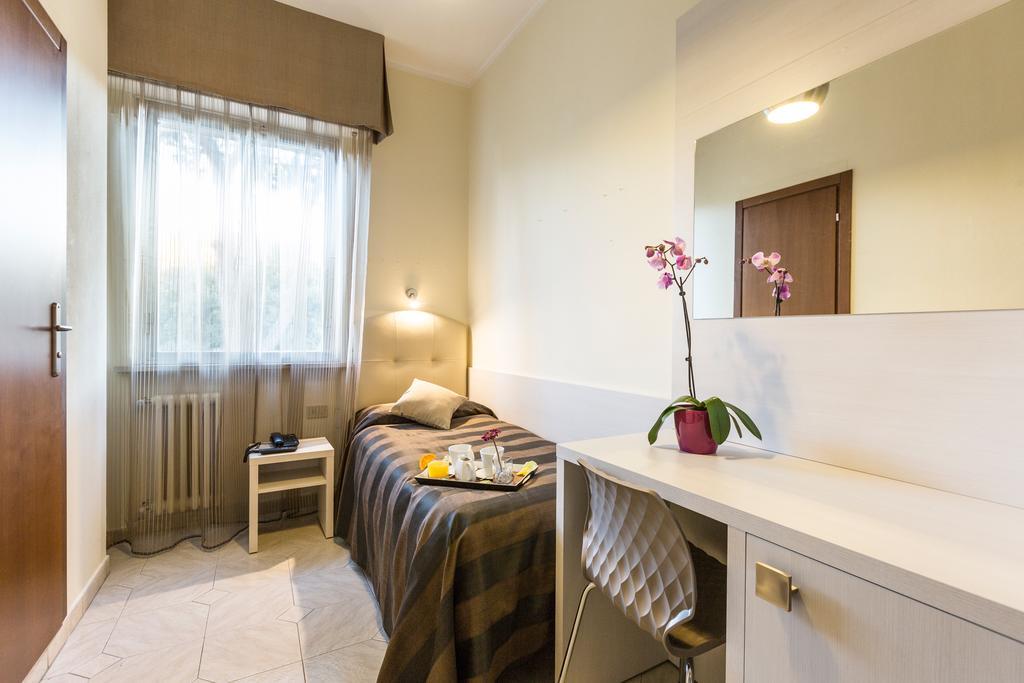 Hotel King Marina di Pietrasanta Room photo