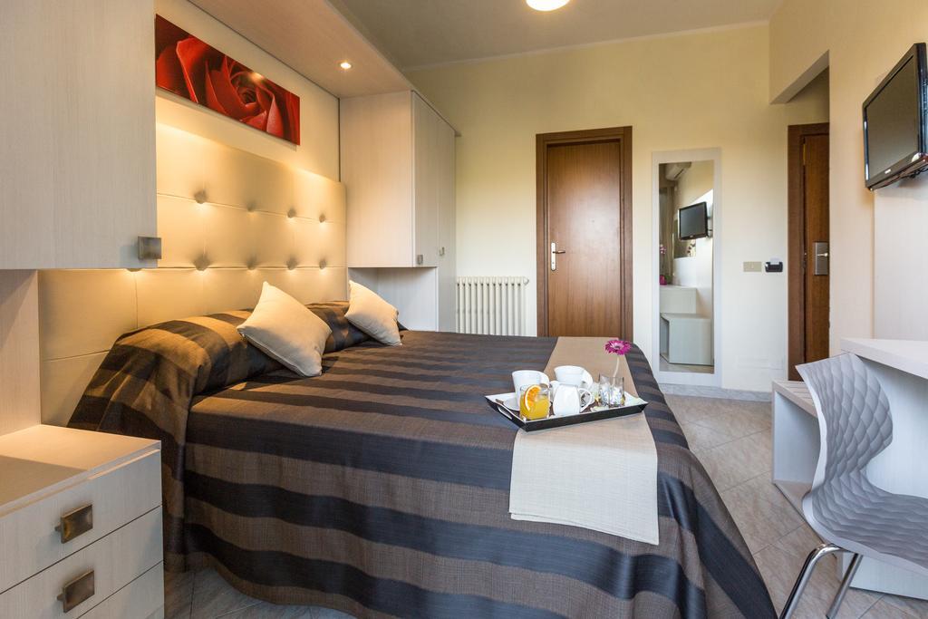 Hotel King Marina di Pietrasanta Room photo