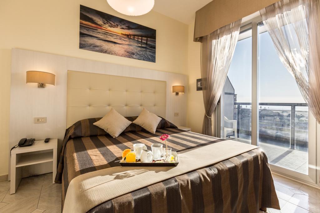 Hotel King Marina di Pietrasanta Room photo