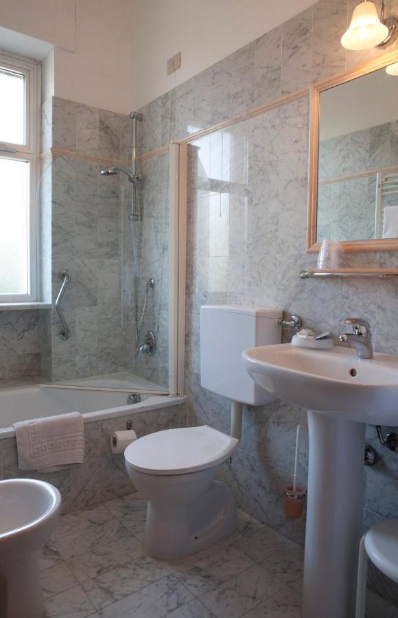 Hotel King Marina di Pietrasanta Room photo